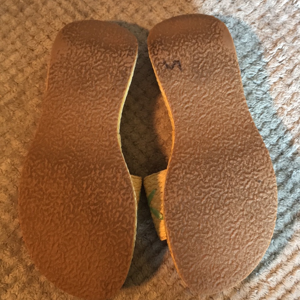 Steve Madden Espadrille Platform Flower Sandals - Picture 6 of 8